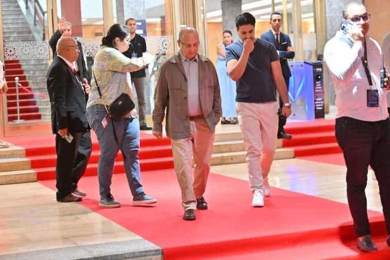 أحيزون طلق الجمهور يدخل فابور لحفل صابر الرباعي بعد حملة مقاطعة بسبب إهانة شيرين