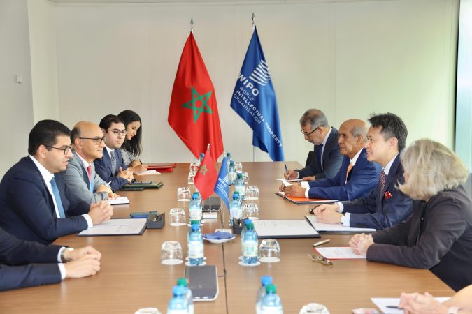 بنسعيد يوقع على مذكرة تفاهم مع المنظمة العالمية للملكية الفكرية لحماية التراث الثقافي المغربي